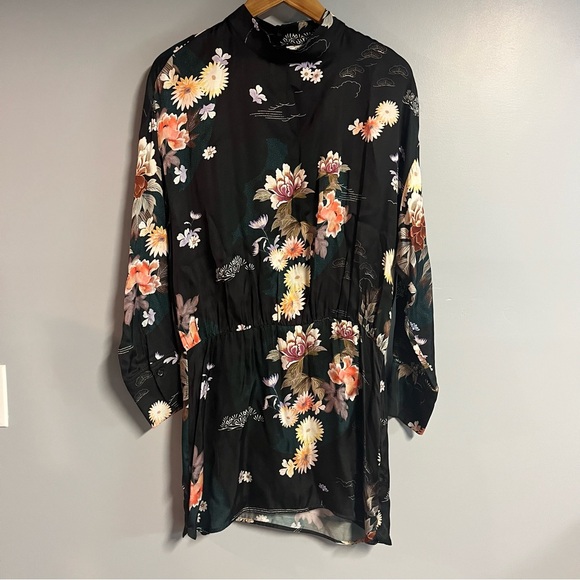 MOVING SALE! ZARA floral silk mini dress size Large new with tags - Picture 2 of 7